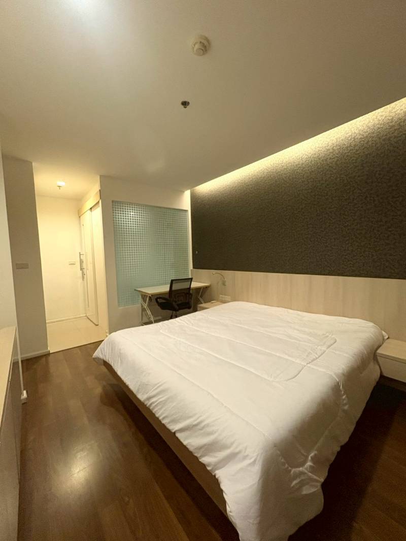 Gallery 2
