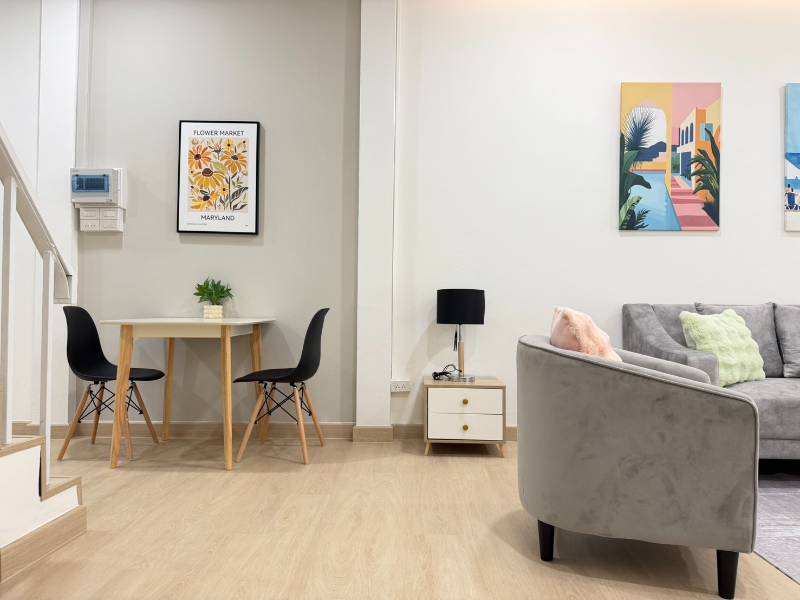 Gallery 9