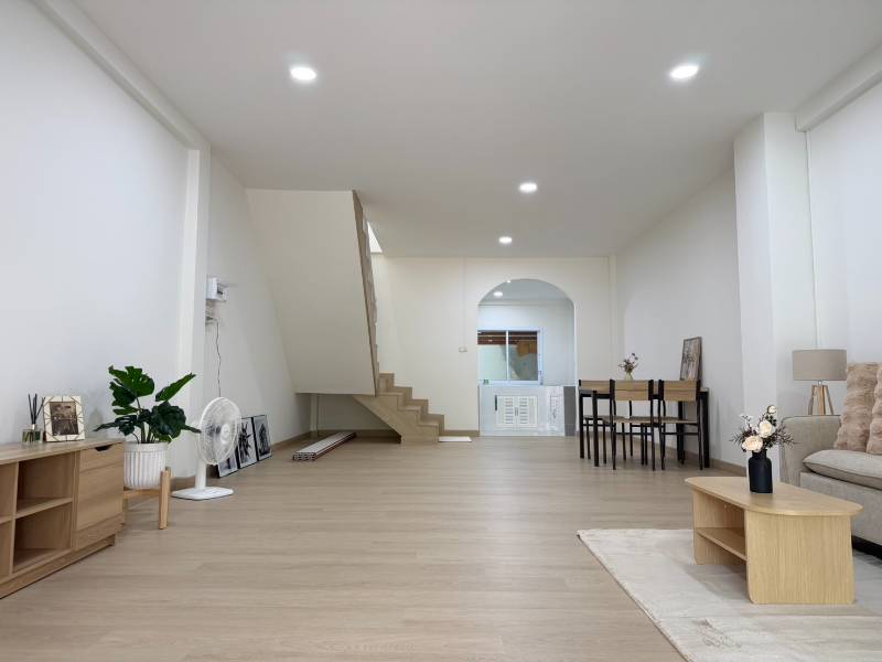 Gallery 3
