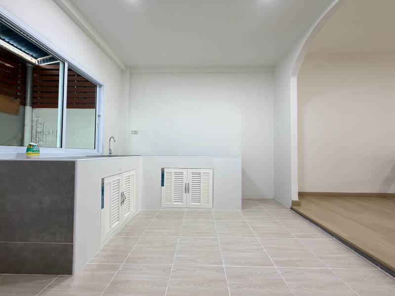 Gallery 7