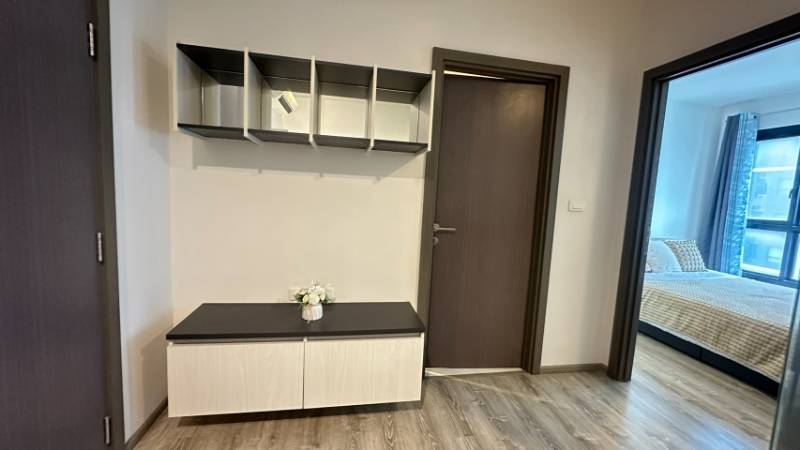 Gallery 7